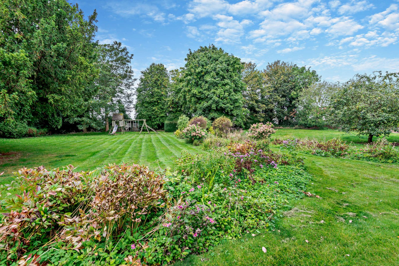 Photos of Thrimley Lane, Farnham, Stortford, Hertfordshire