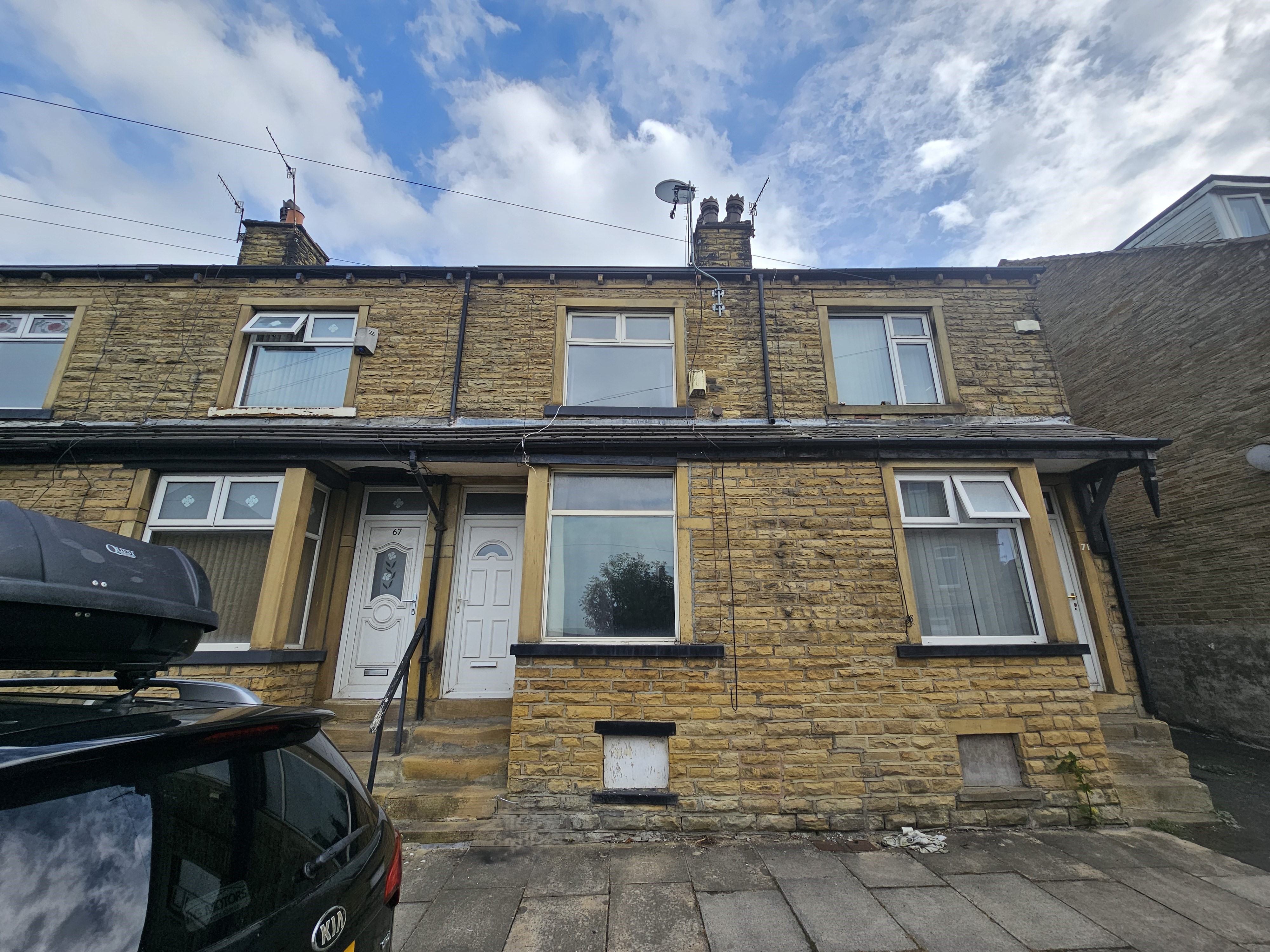 Brompton Road, Bradford photo 2