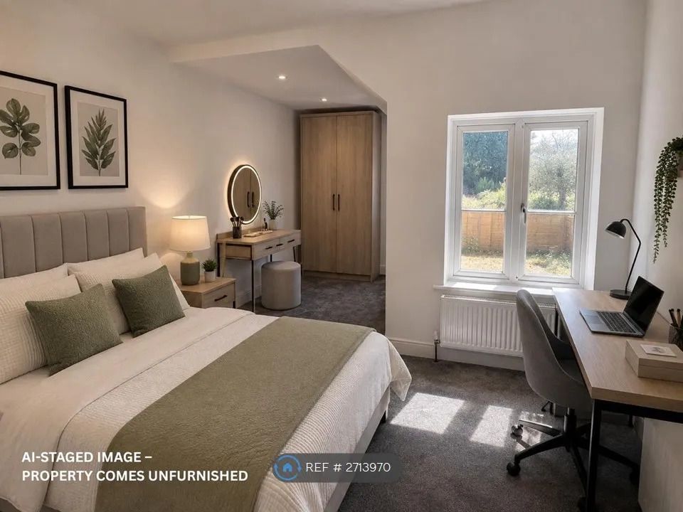164 Harefield Road, Uxbridge photo 2