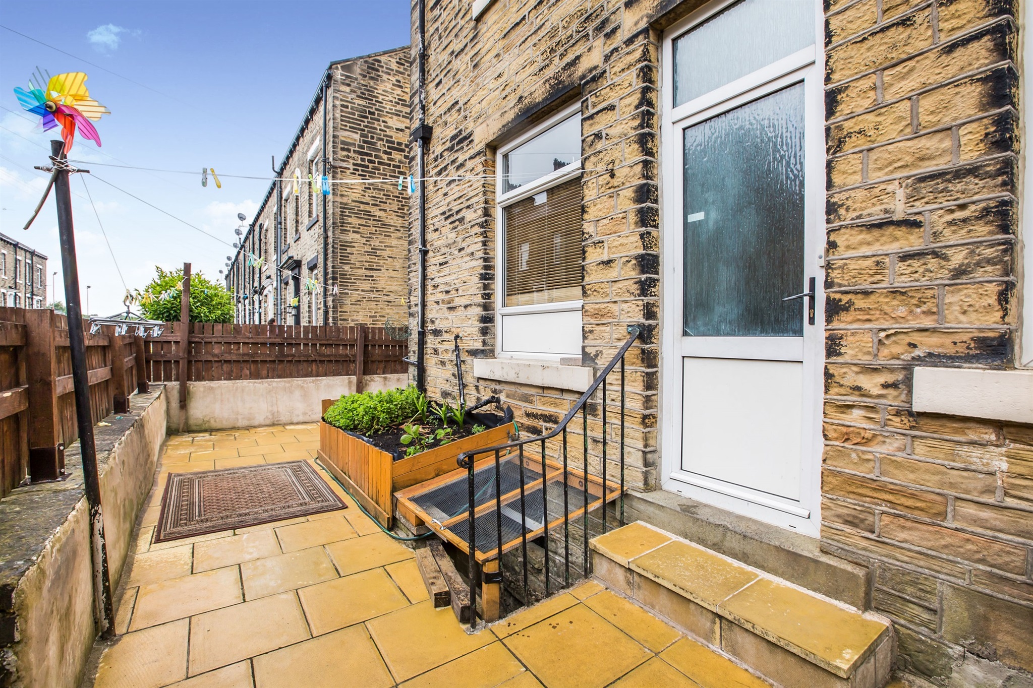 Photos of Clover Hill Terrace, Halifax HX1 55193665 PrimeLocation