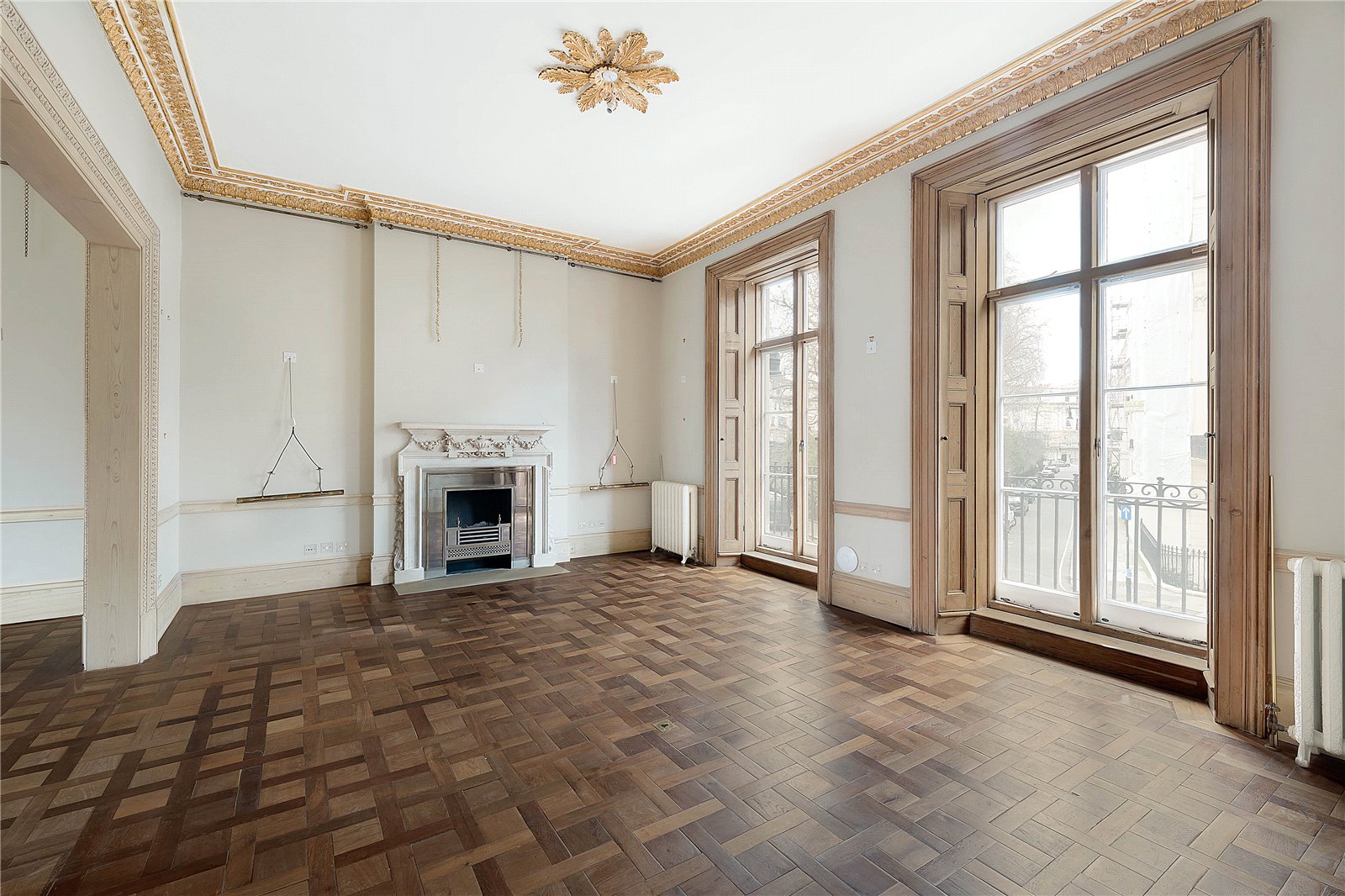 Photos of Wilton Crescent & Kinnerton Street, Belgravia, London SW1X