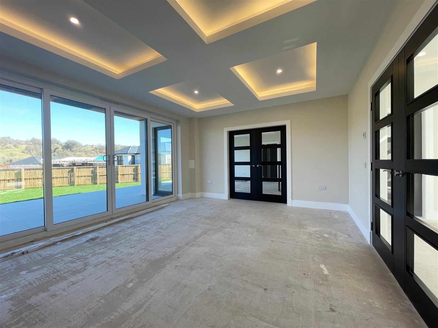 Photos of 4A Millburn Glen, Lanark Road, Garrion Bridge ML9 64297254