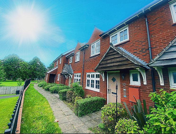 109, PONTYCLUN photo 2
