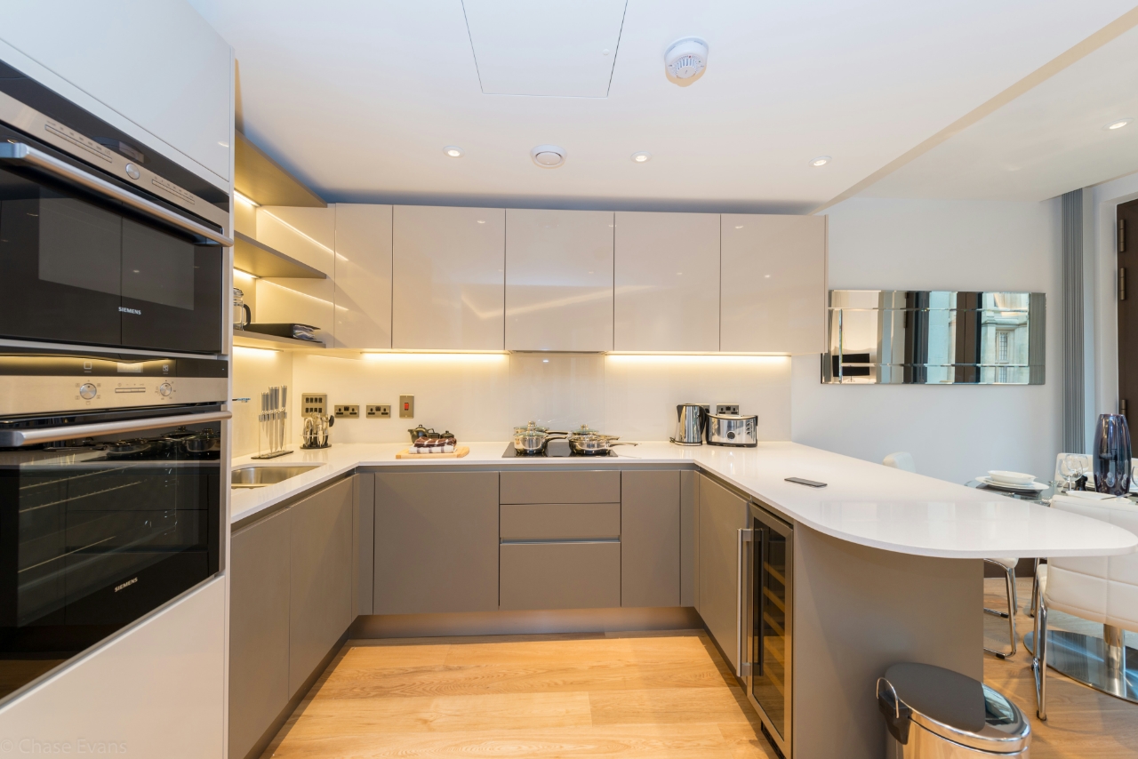 Flat 18,, St Dunstans House, Holborn photo 4