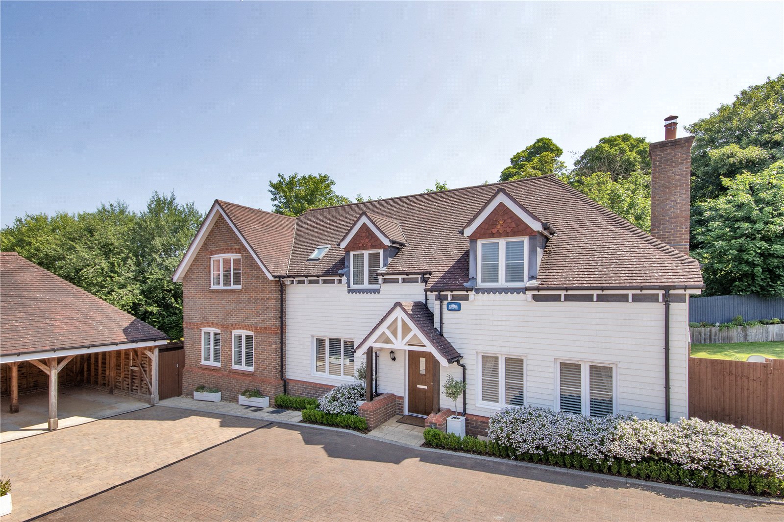 16 bedroom block of flats for sale