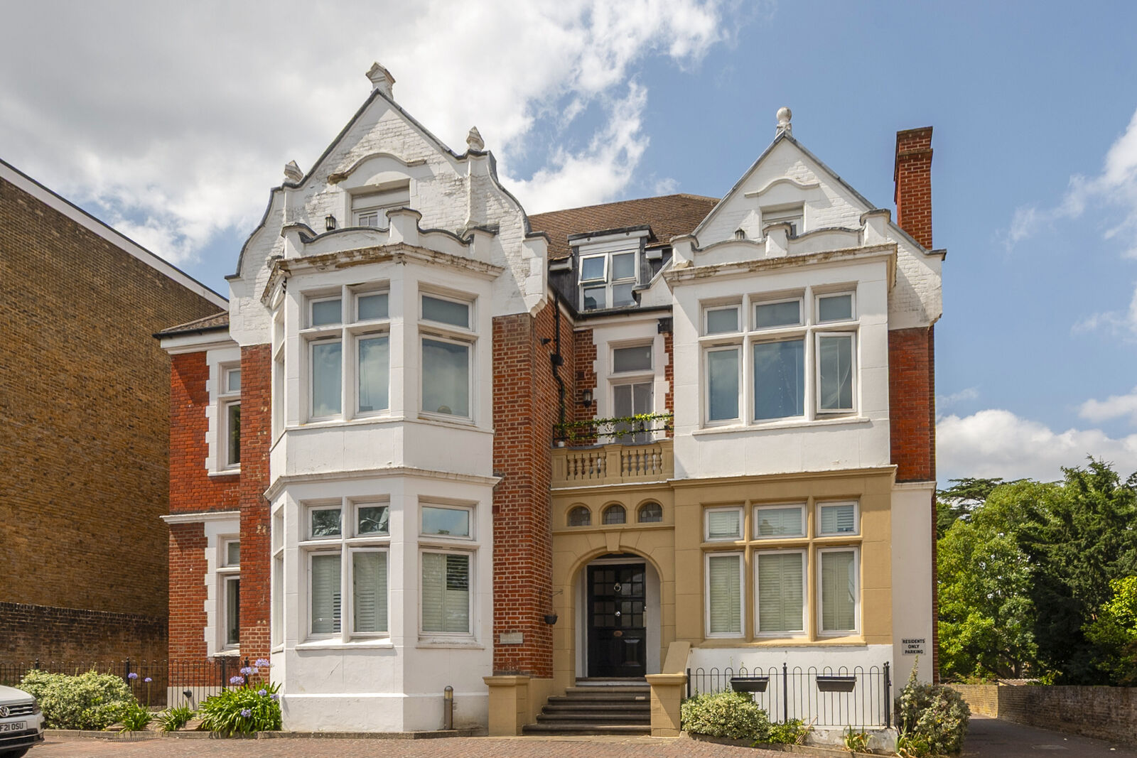 8 Criterion House, 38A Putney Hill, London, SW15 6AQ - listing photo