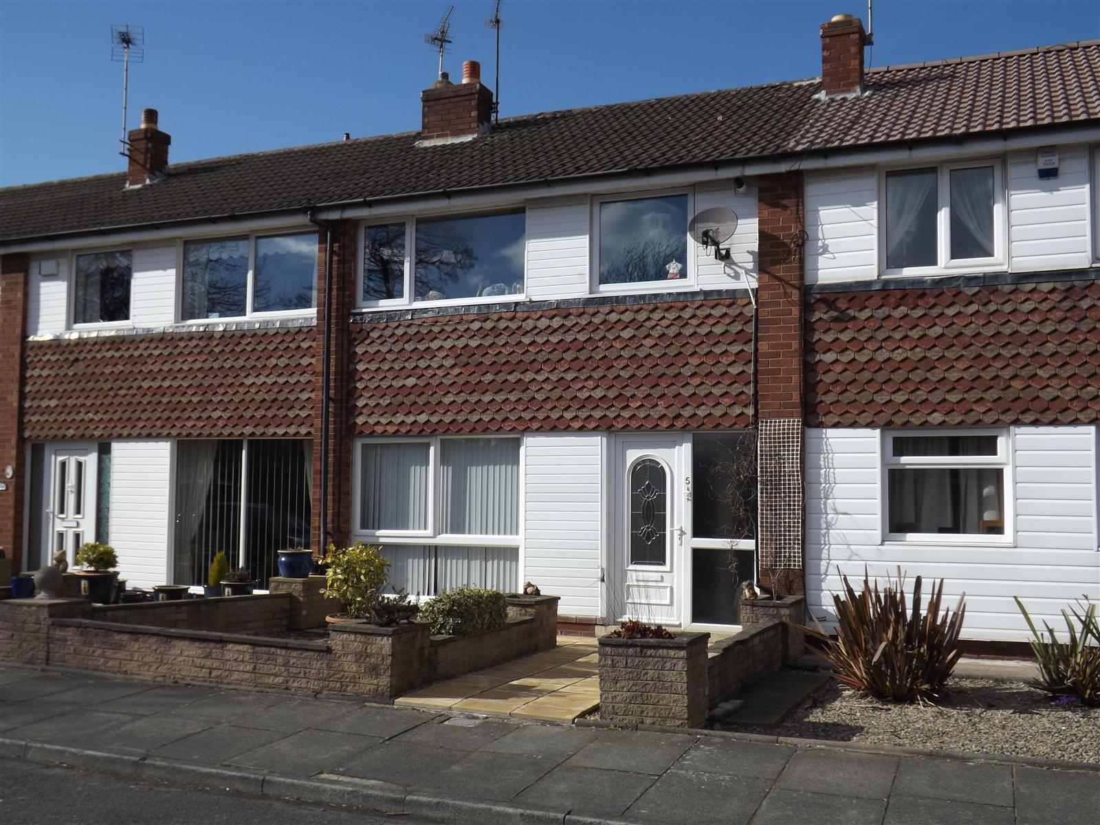 3 Bedrooms Terraced house to rent in Vicarage Close, St. Annes, Lytham St. Annes FY8