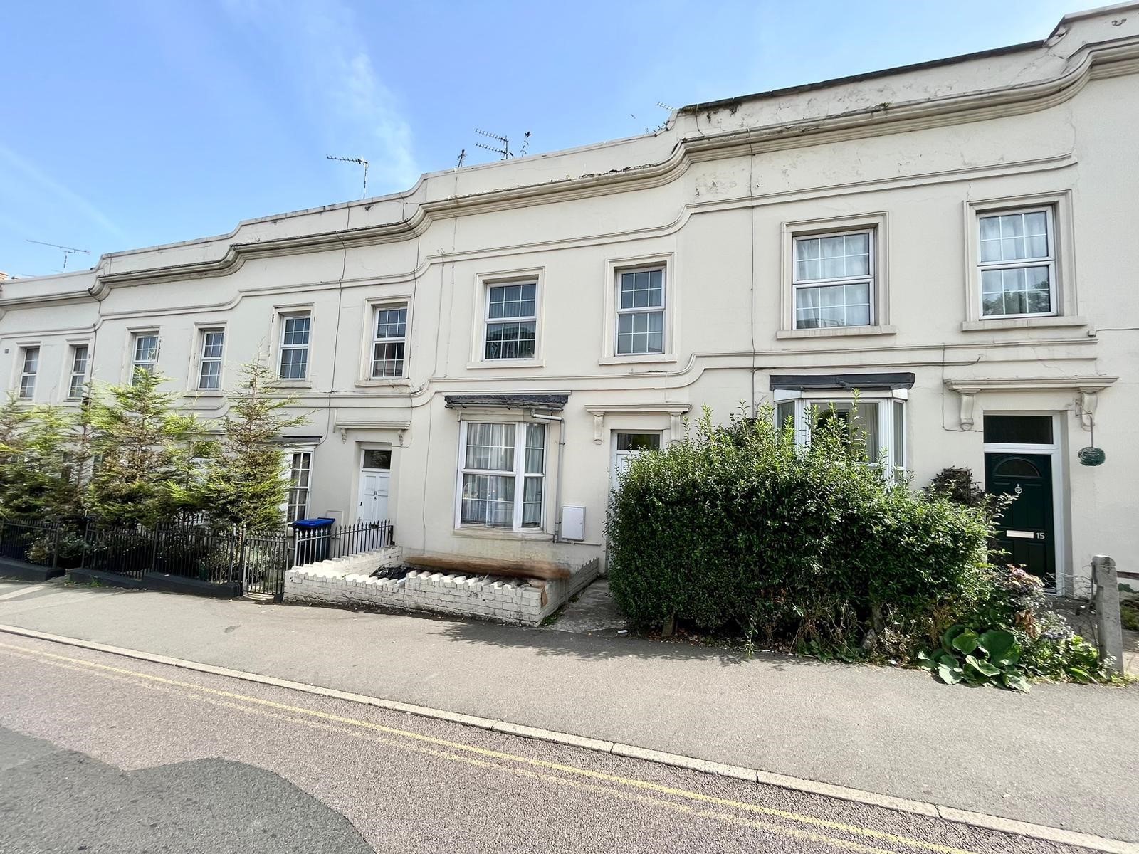 Room 6, Leamington Spa photo 2