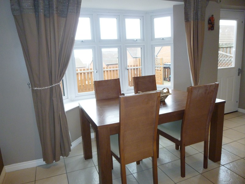 Free property report 100 Groeswen Park, Taibach, SA13 2AZ Chimnie