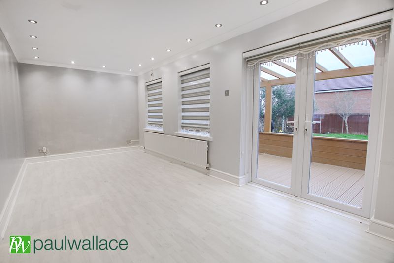 4 bedroom detached house for sale 0