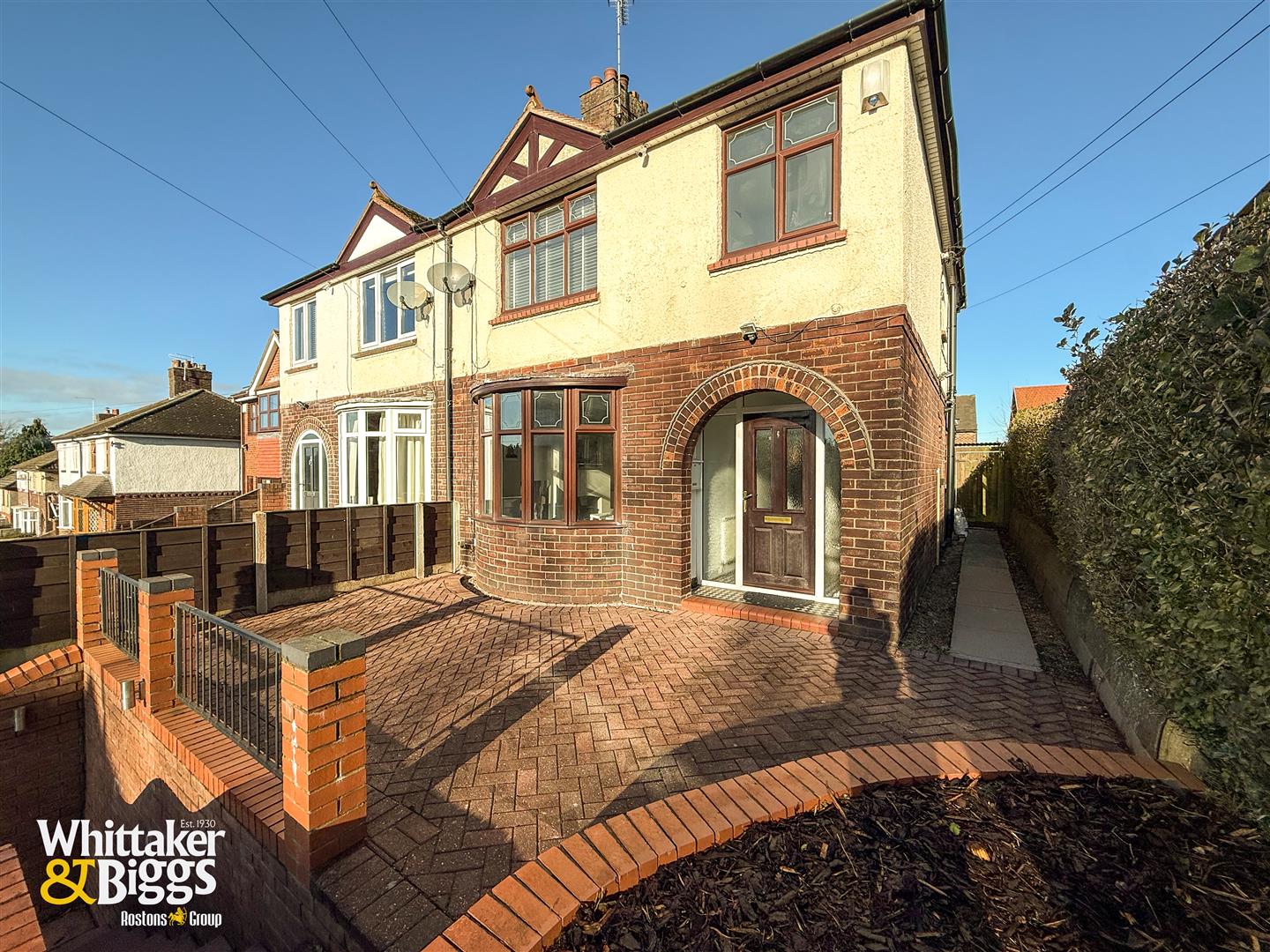 3-bed other on 15, Park Lane, Stoke-On-Trent, £240,000