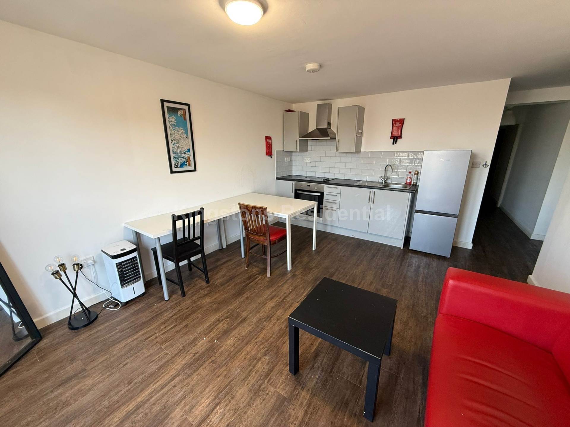 Flat 7, Miskin Street, Cardiff photo 5