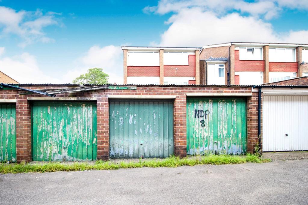 28, Cumberland Court, Ridgeway Road, Cardiff photo 4