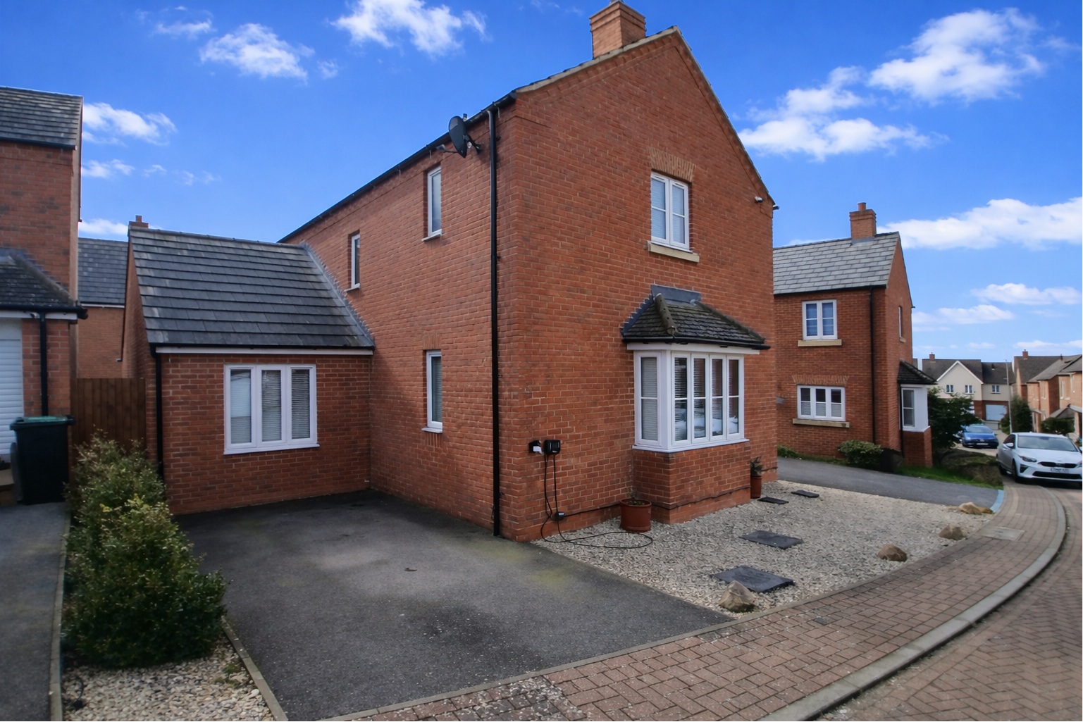 24, Junction Way, Kettering photo 4