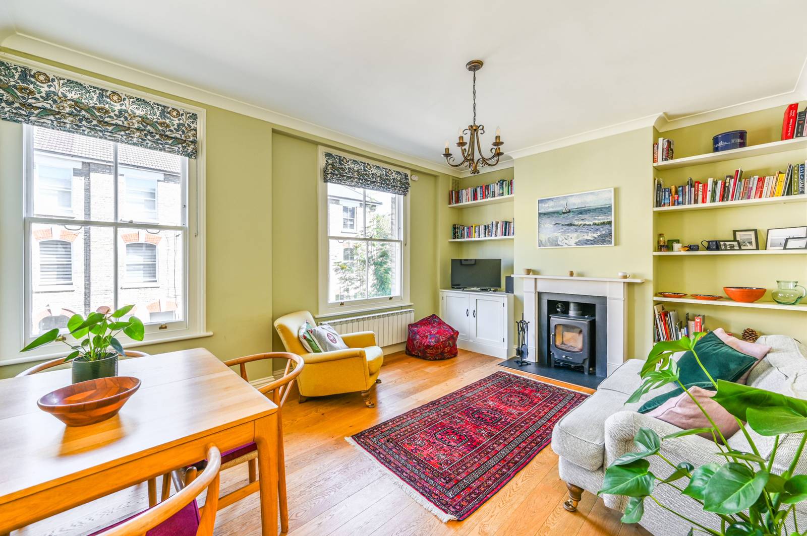 2 bedroom flat for sale