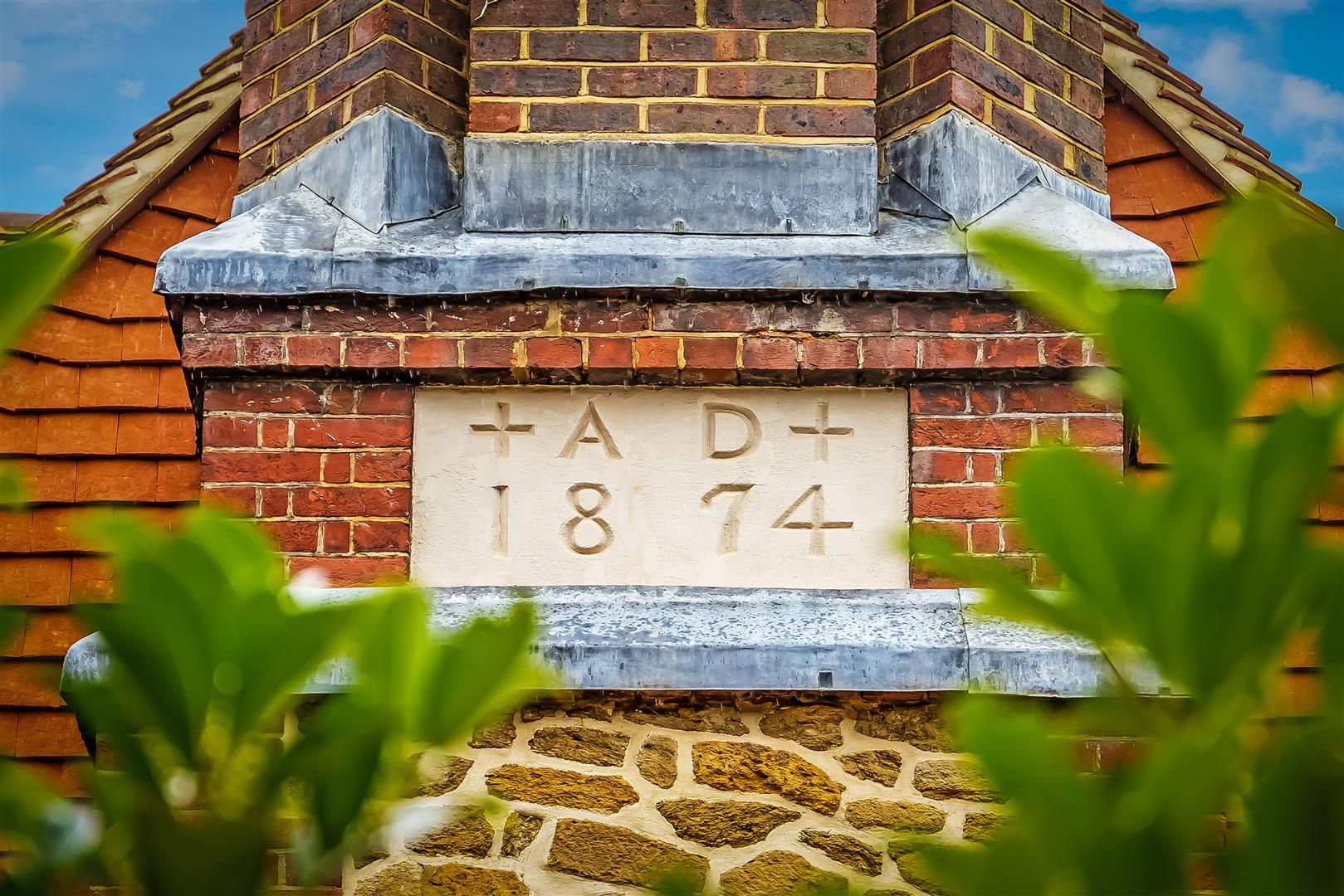 4 bedroom detached house for sale 0