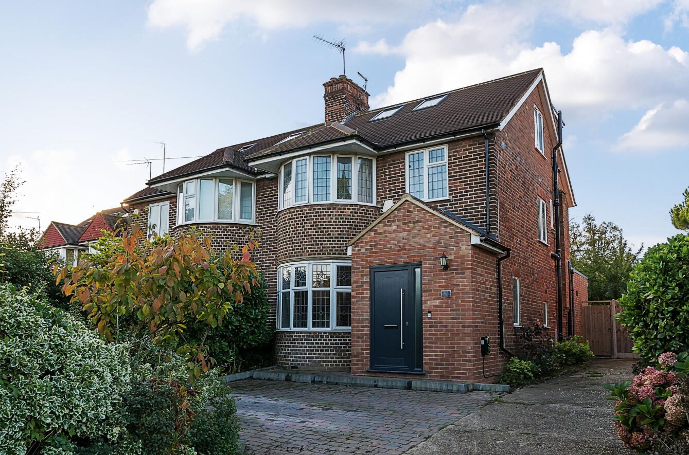 Semi-Detached, 1,496 sq ft