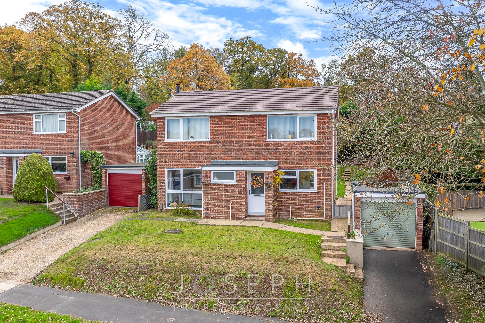 4-bed detached on 10 Badgers Bank, Ipswich, £400,000