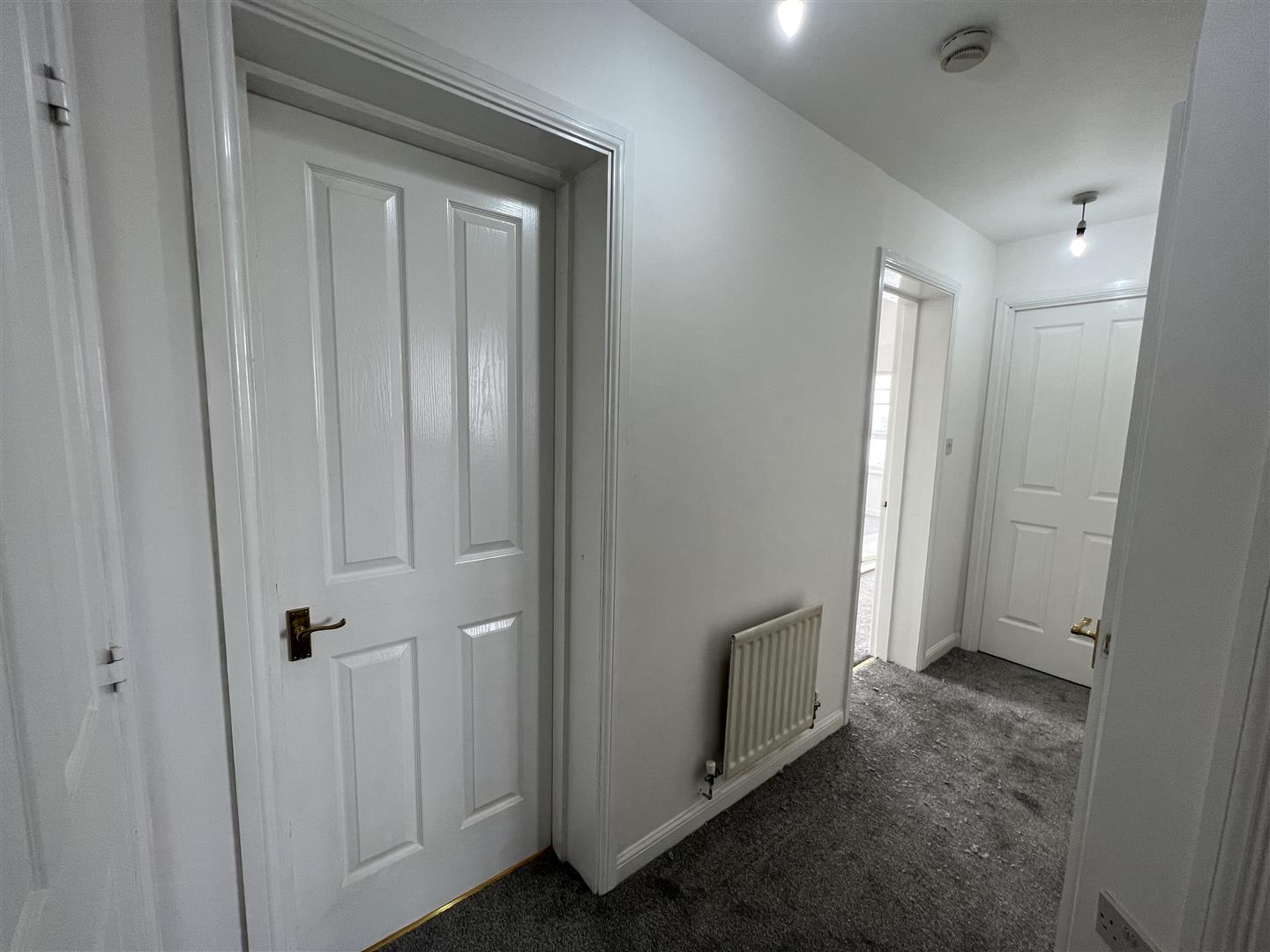 Photos of Greenhaven Drive, London SE28 61114108 PrimeLocation