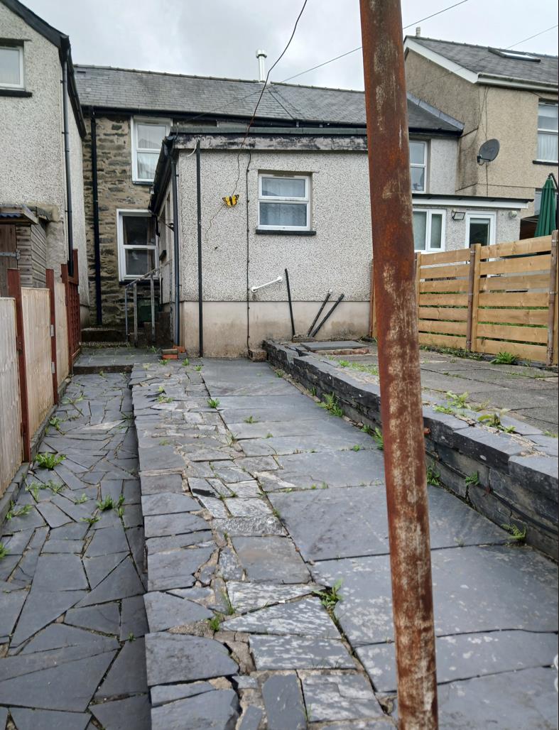 30, Heol Maenofferen, Blaenau Ffestiniog photo 4