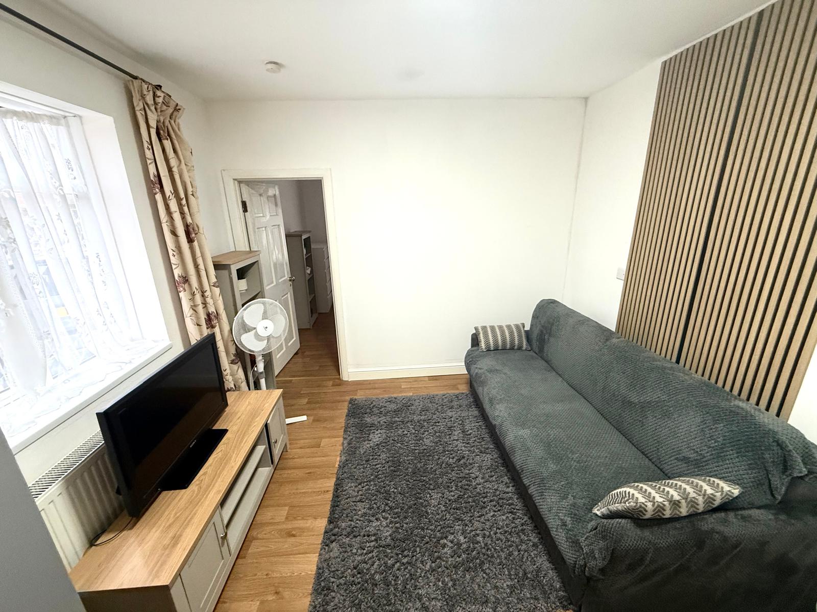 Dane Road, Southall photo 5