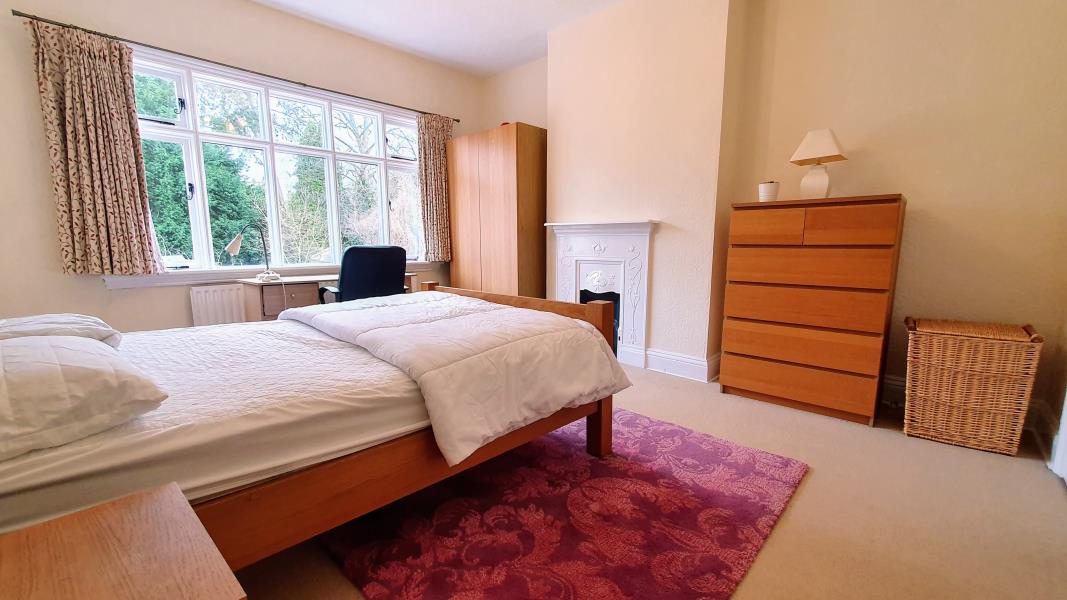 Photos of Green Road, Olton, Solihull B92 60893290