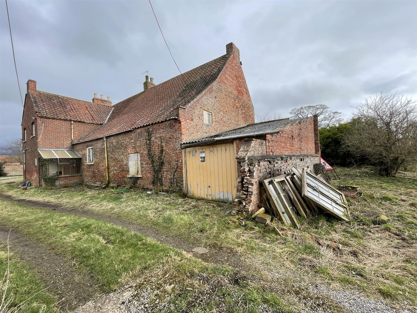 Photos of Morton On Swale, Northallerton DL7 64253023 PrimeLocation