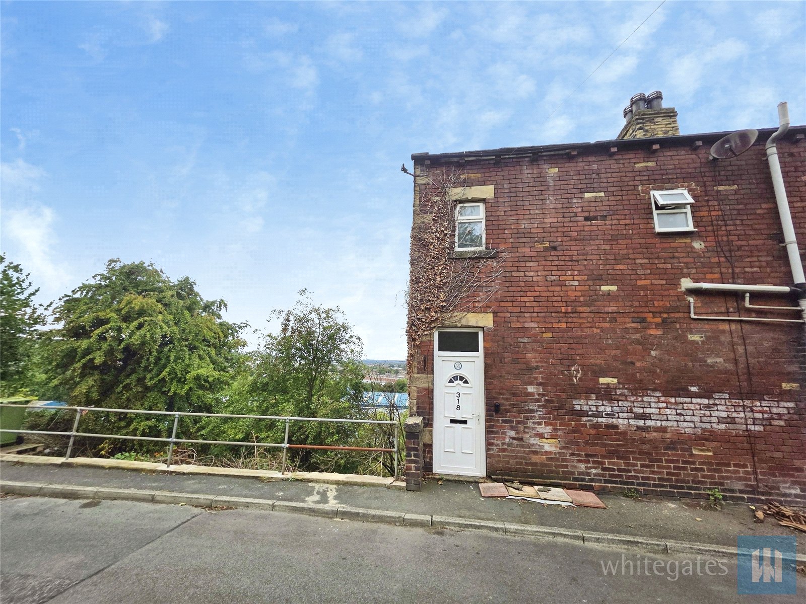 318, Middle Road, Dewsbury photo 4