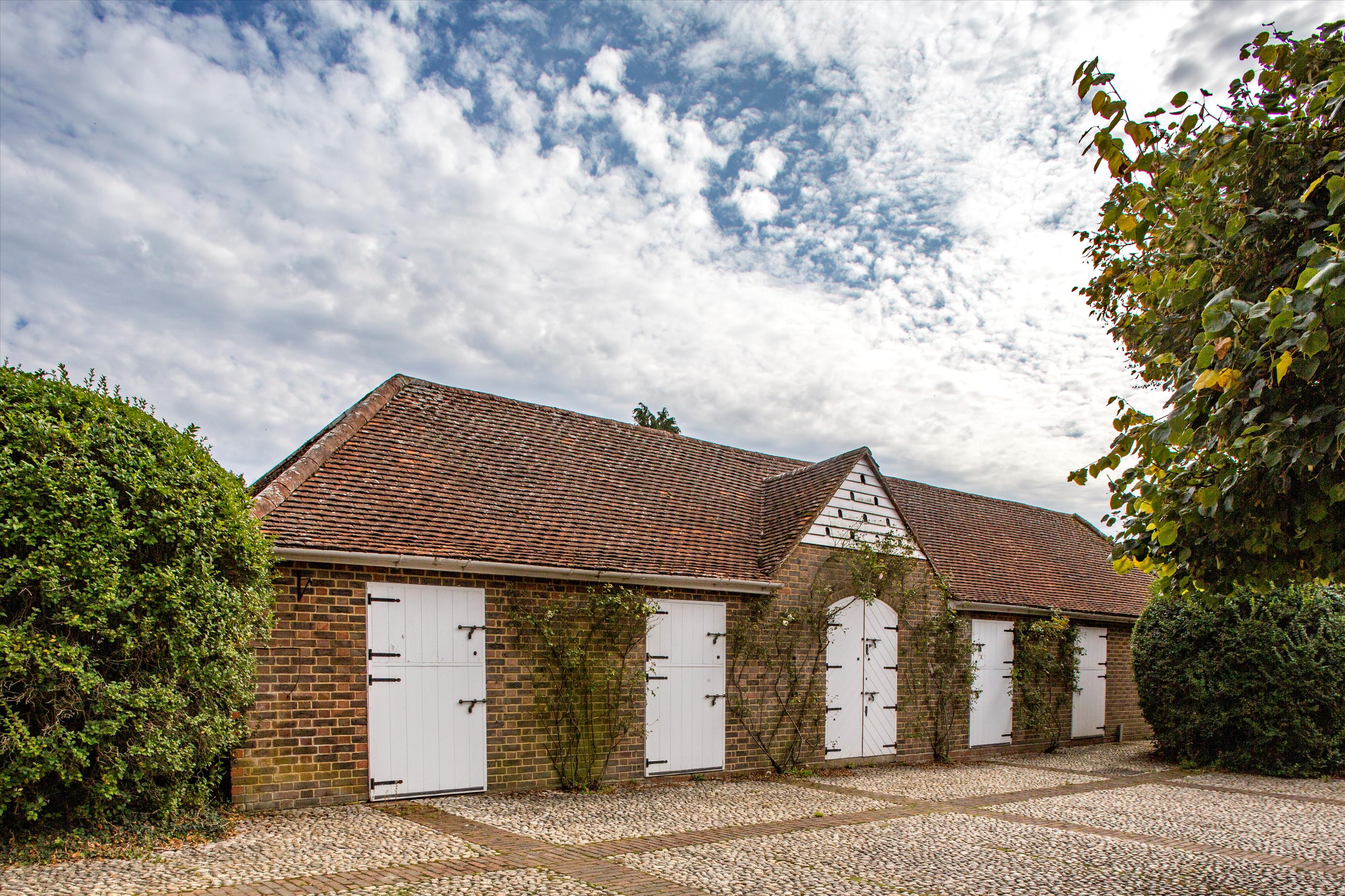 Photos of Turville Heath, HenleyOnThames, Buckinghamshire RG9. 62186546 PrimeLocation