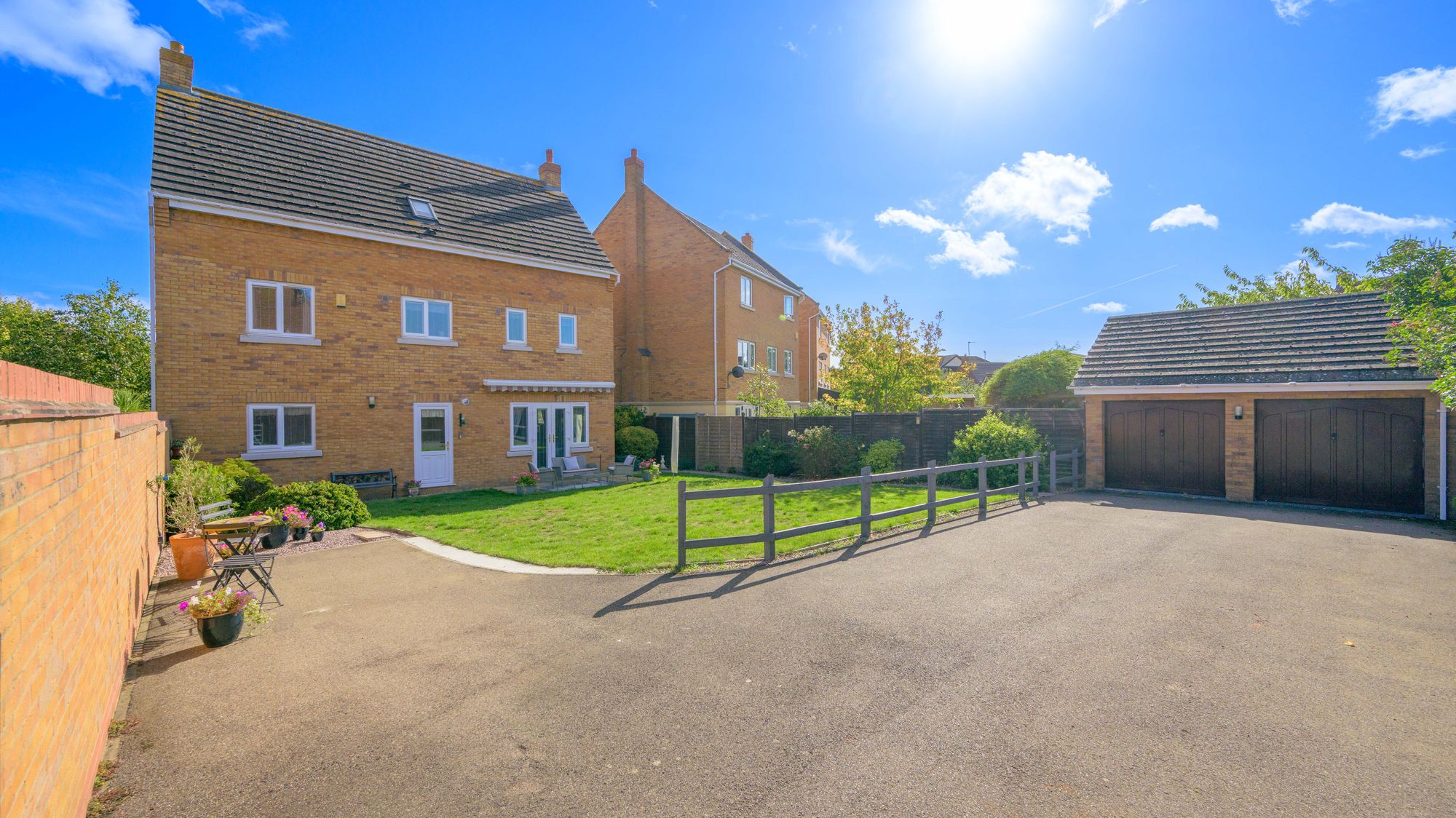 5-bed house on 177 Eagle Way, Peterborough, £450,000