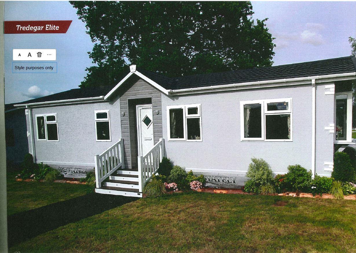 3 Dursley Vale Park, Woodfield Road, Cam photo 2