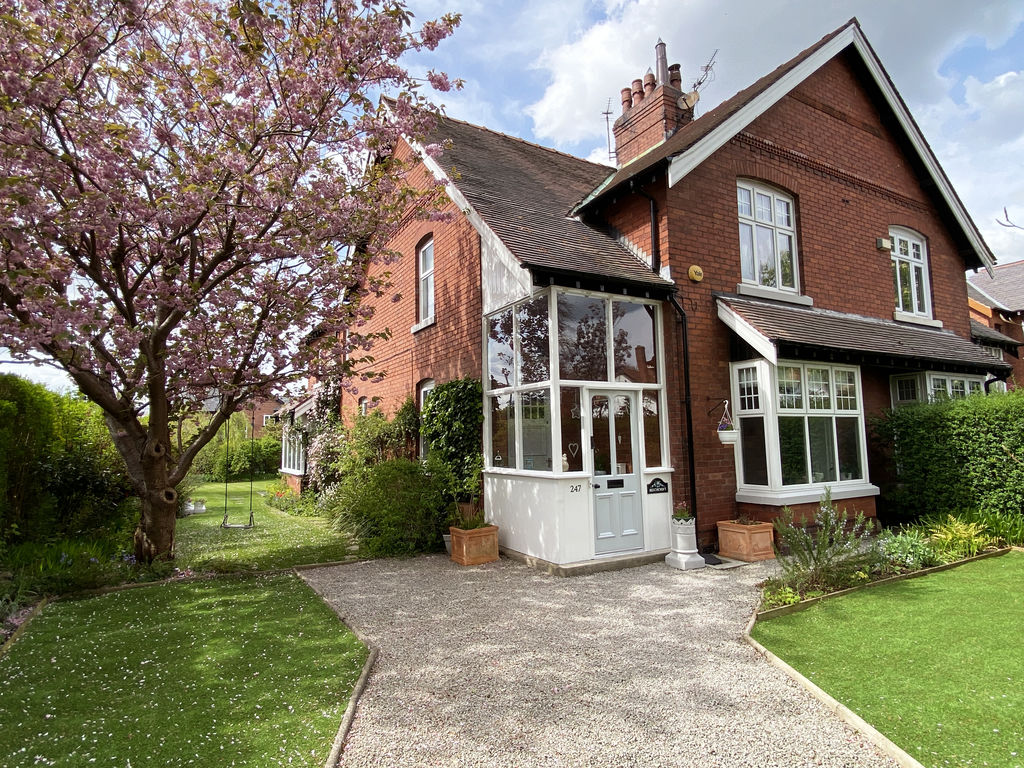 247, Hesketh Lane, Preston photo 4