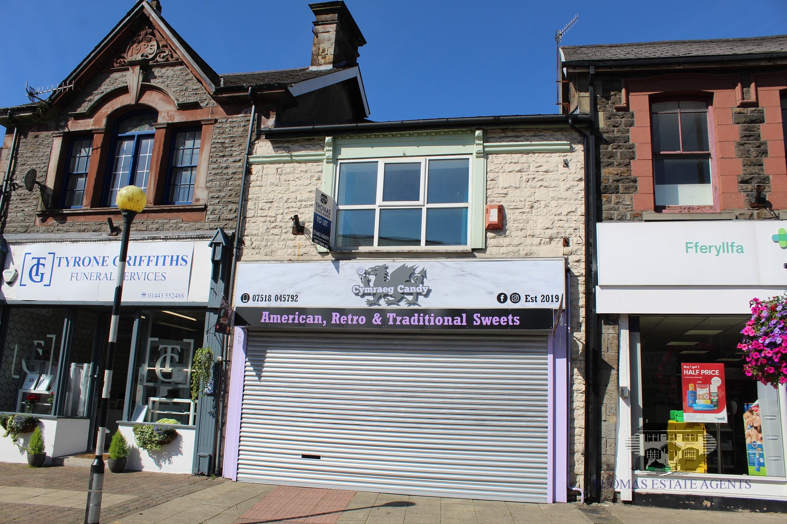 Photos of De Winton Street, Tonypandy, Rhondda Cynon Taff CF40