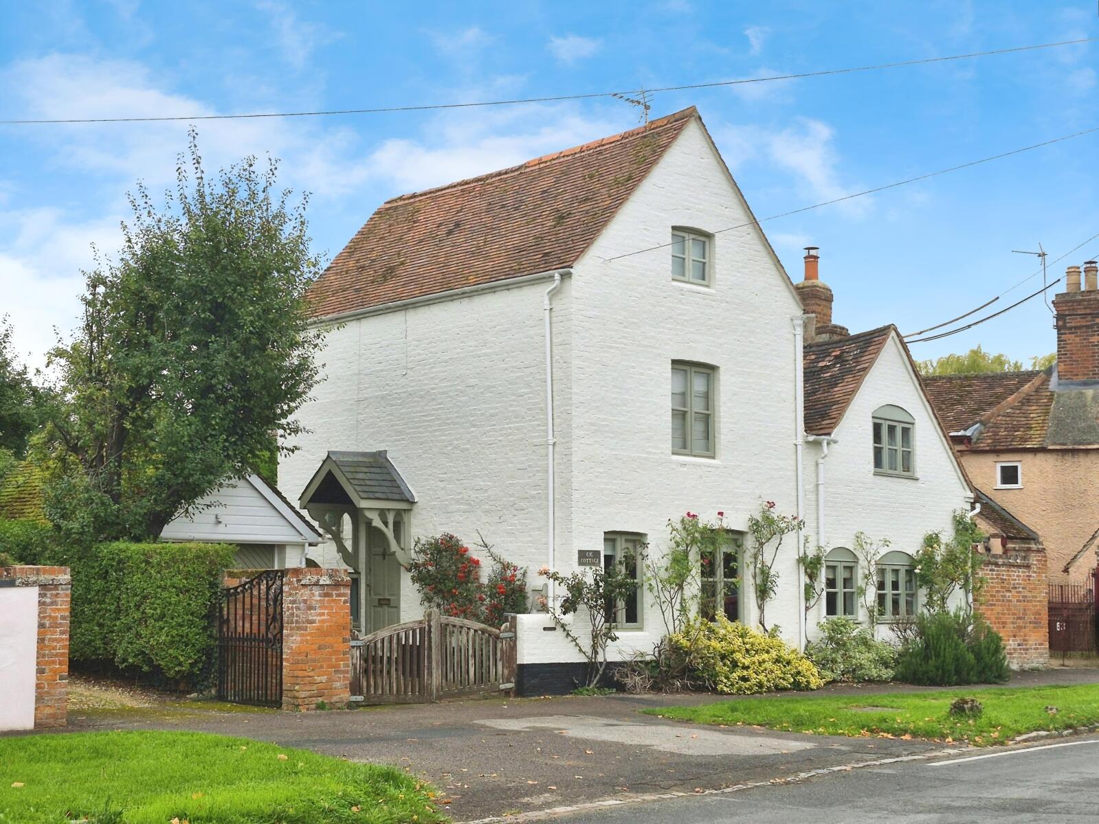 4 bedroom detached house for sale 0