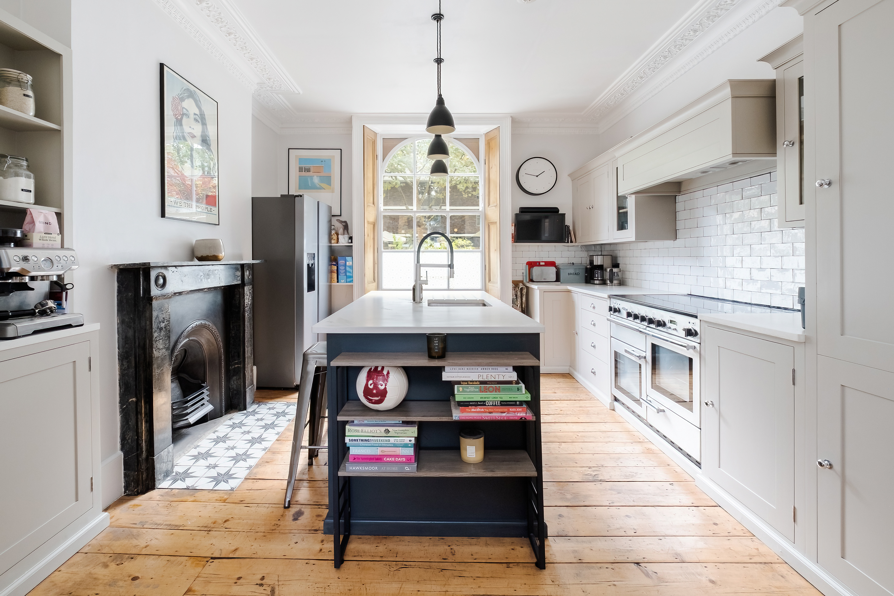 3 bedroom detached house for sale 0