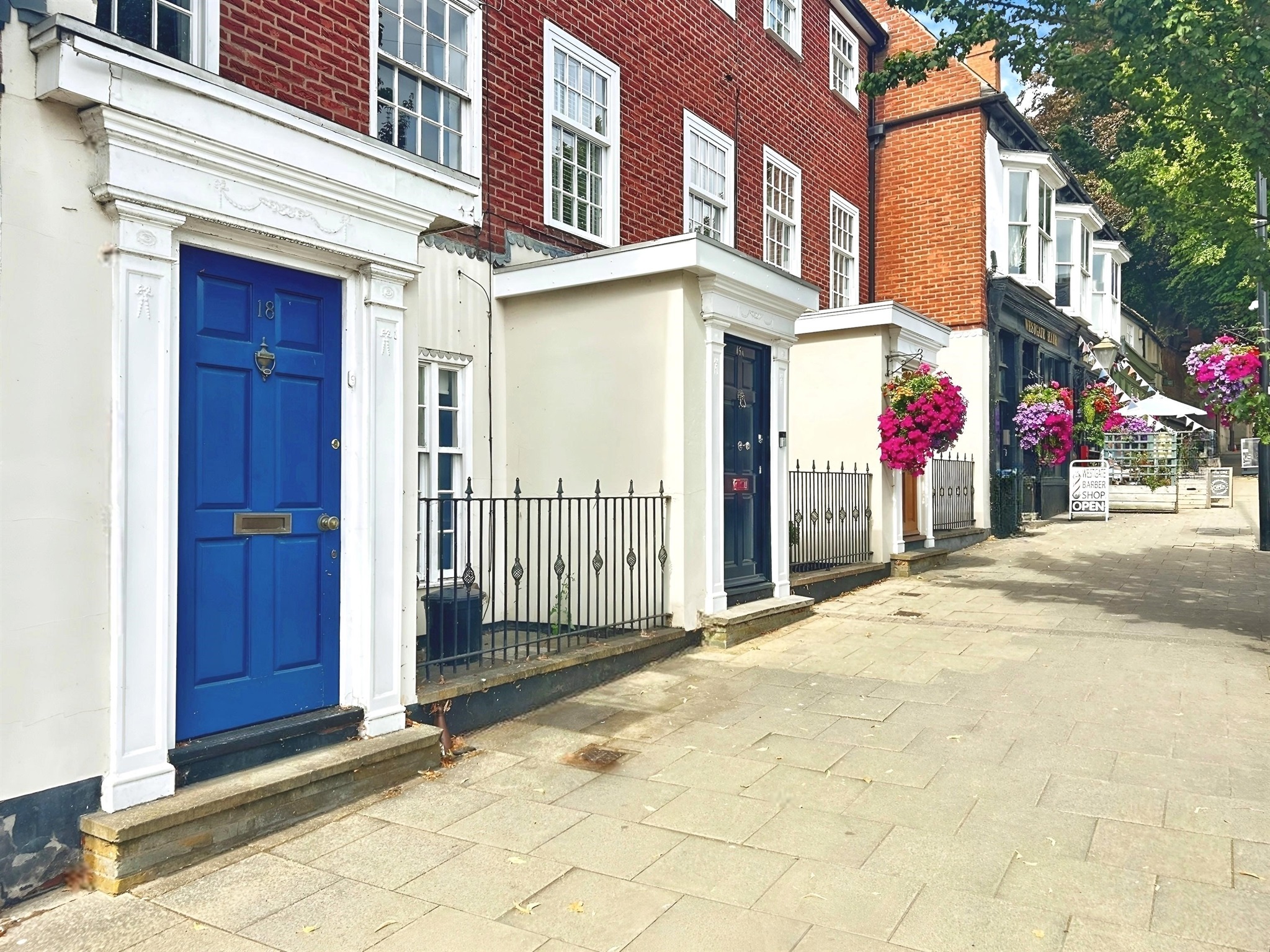 4-bed house on 18, West Street, Warwick, £425,000