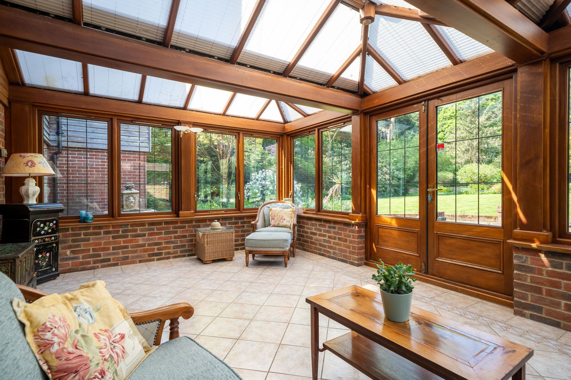 4 bedroom detached house for sale 0