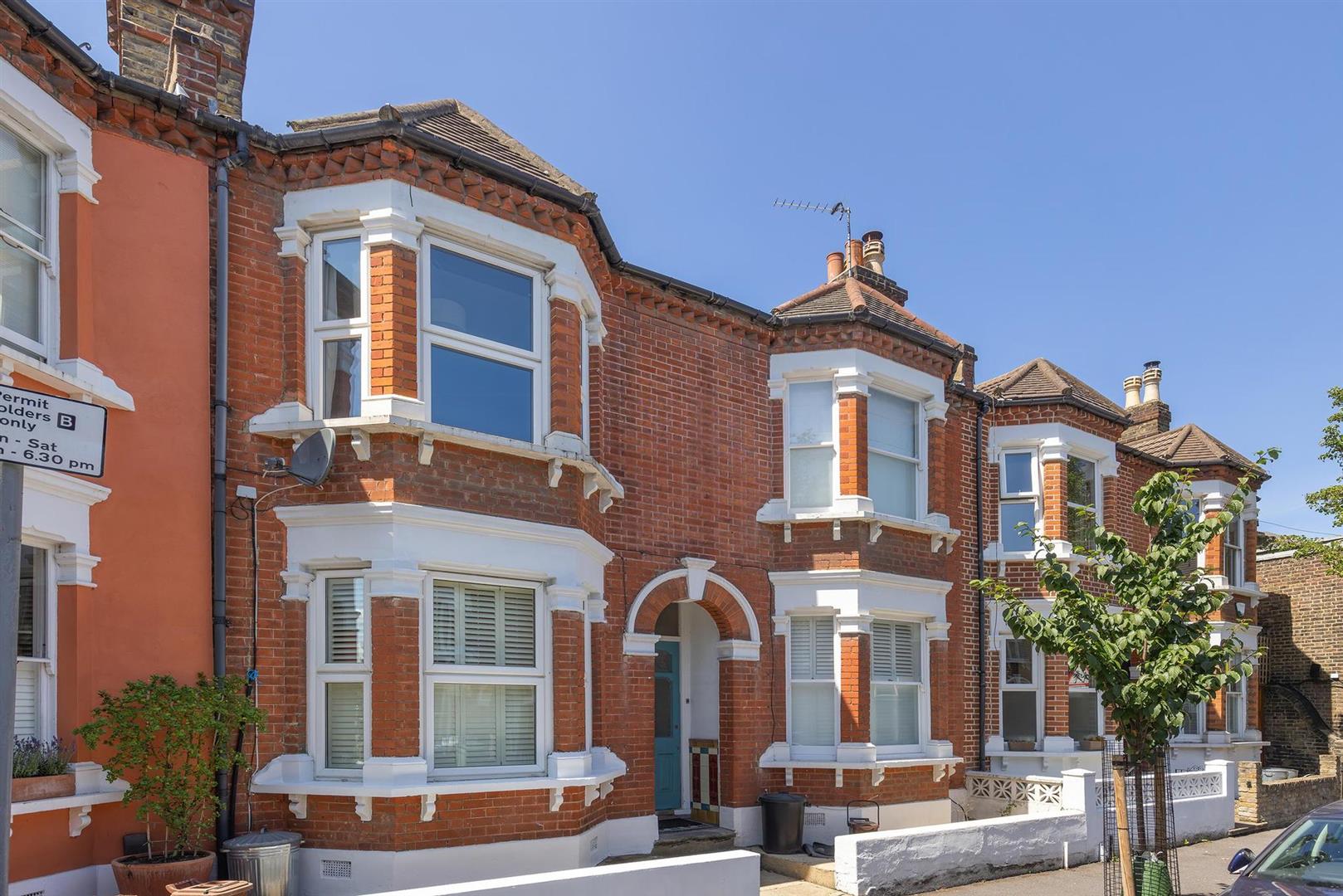 4 bedroom terraced house for sale 0