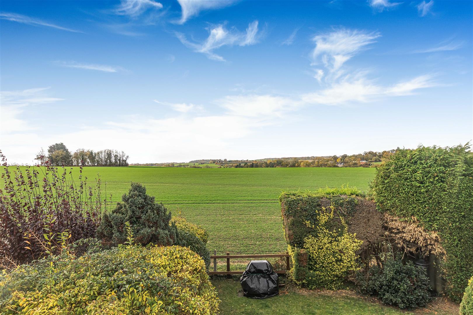 4, Borradale Court, Steeple Bumpstead photo 3