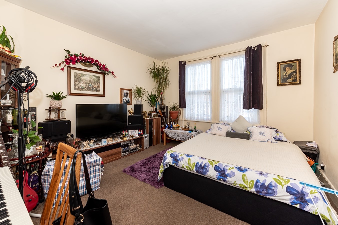 2 Bedrooms Flat for sale in Woodville Road, Thornton Heath CR7