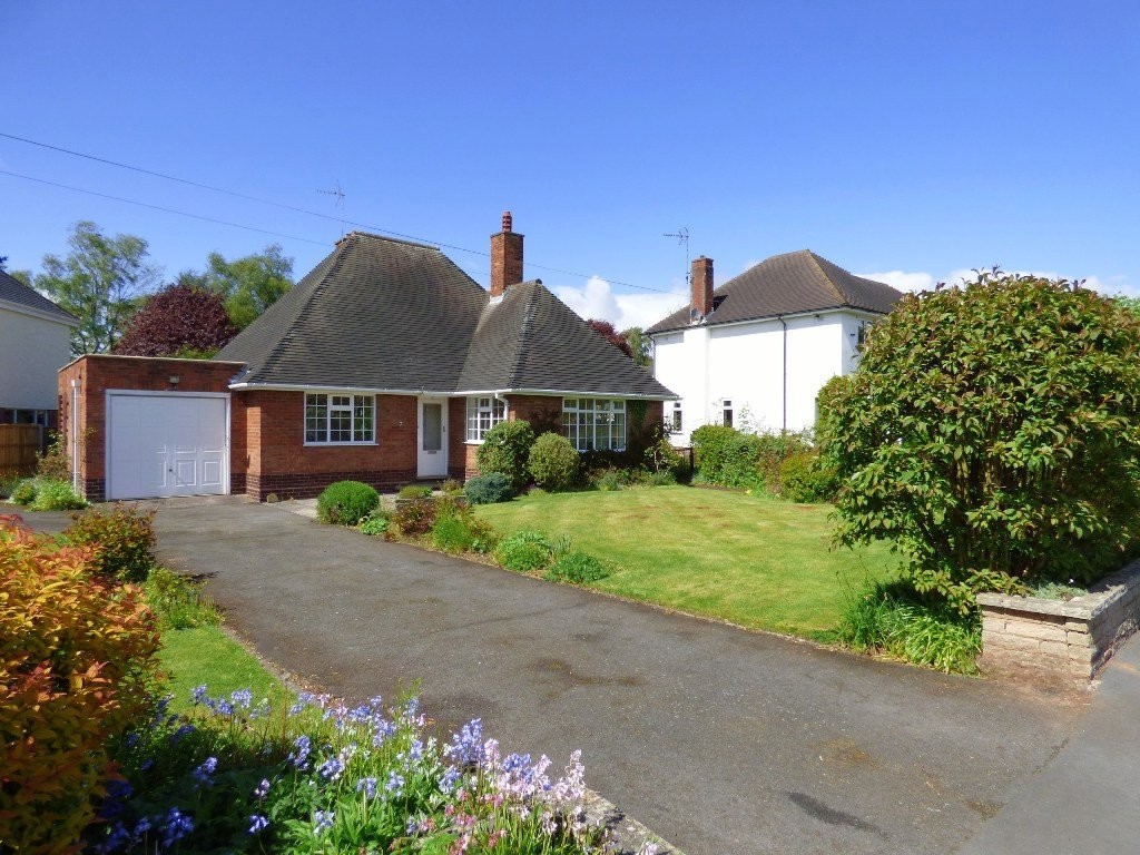 Free property report 7 Overhill Road, Stafford, ST17 0QA Chimnie