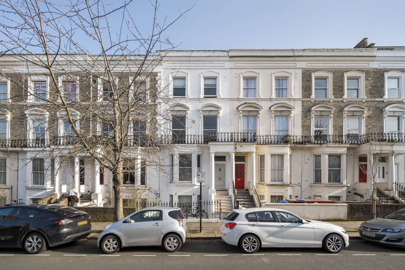 5 bedroom property for sale 0