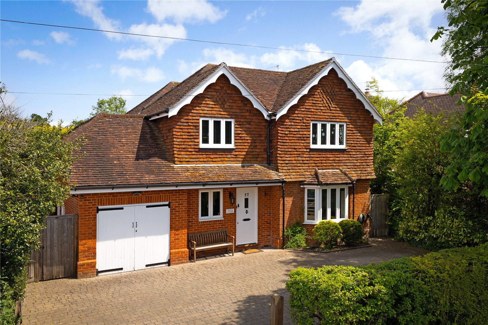 5 bedroom detached house for sale 0