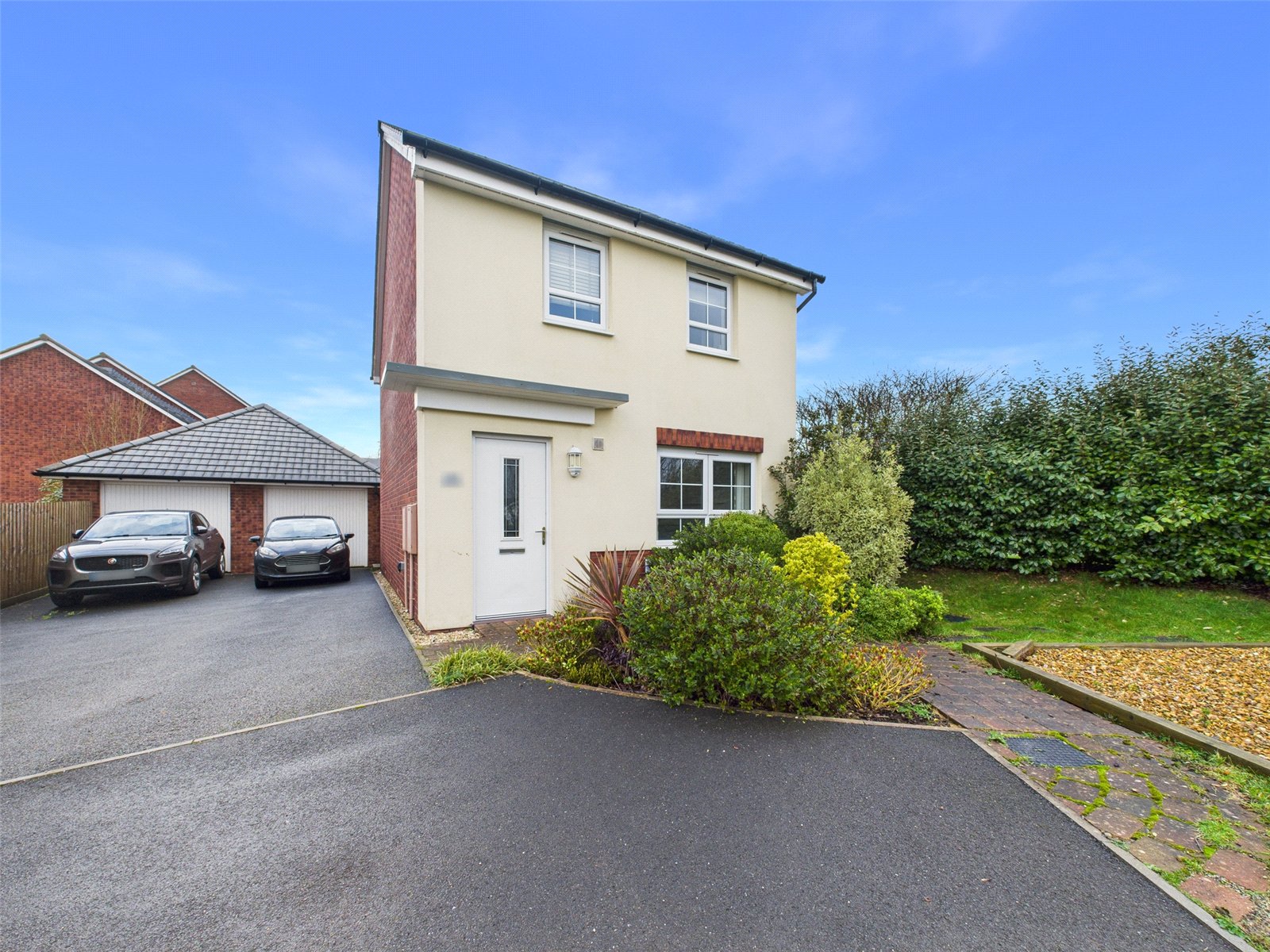 3-bed house on 19, Chapel Gate, Cornwall, £300,000