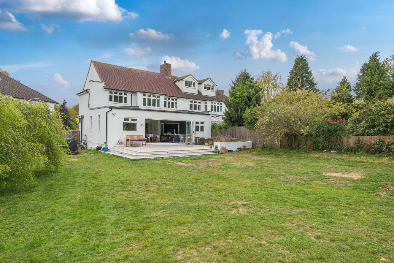 5 bedroom semi-detached house for sale 0