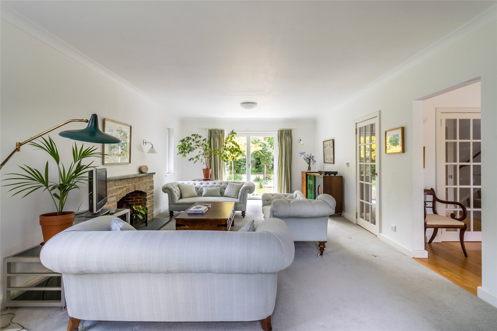 4 bedroom detached house for sale 0