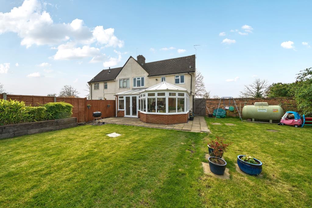 3-bed house on 3 CHURCH LANE, Church Lane, Chearsley, Chearsley, £560,000