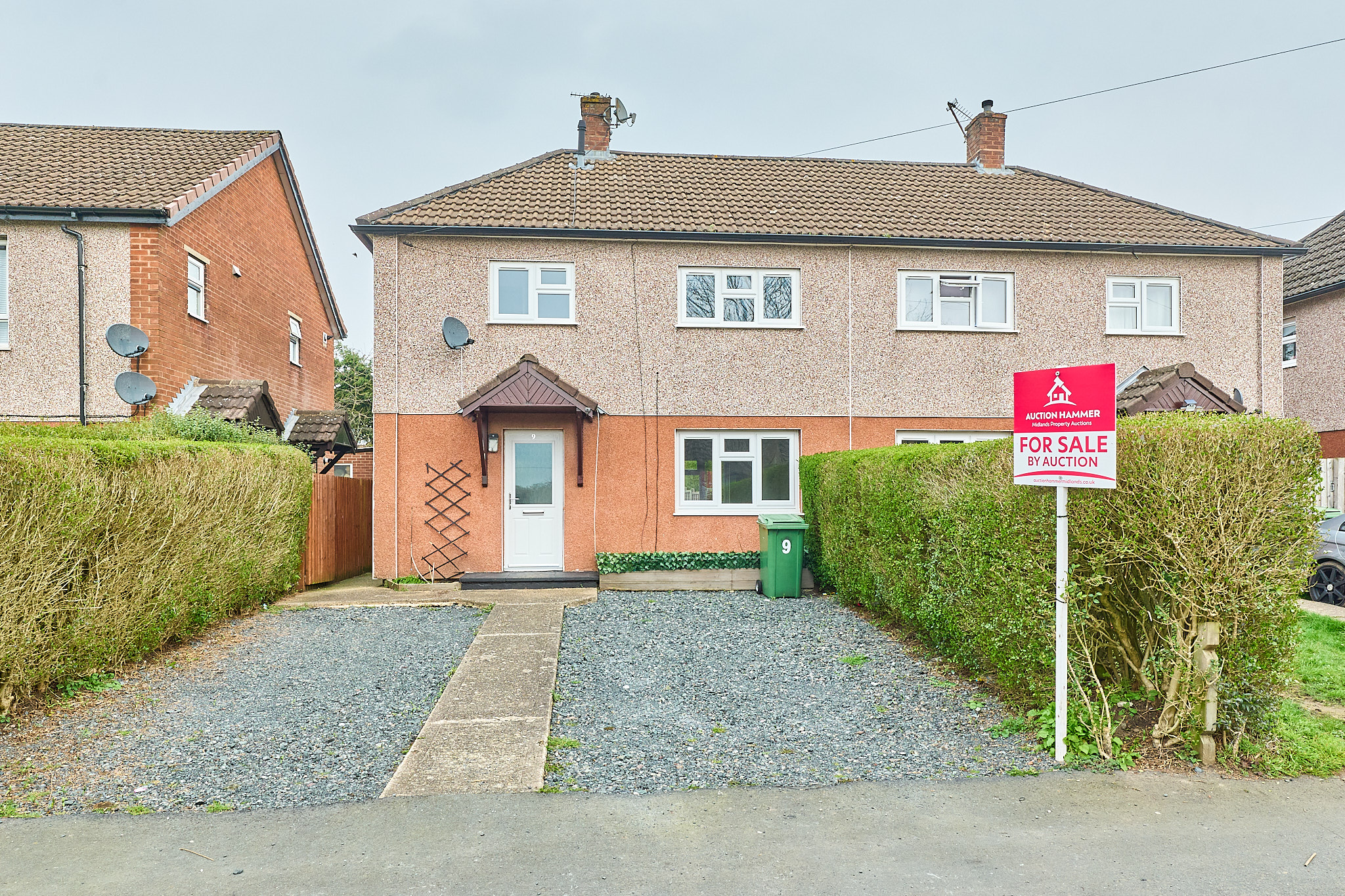 9 Gloucester Avenue, Dawley, Telford photo 4