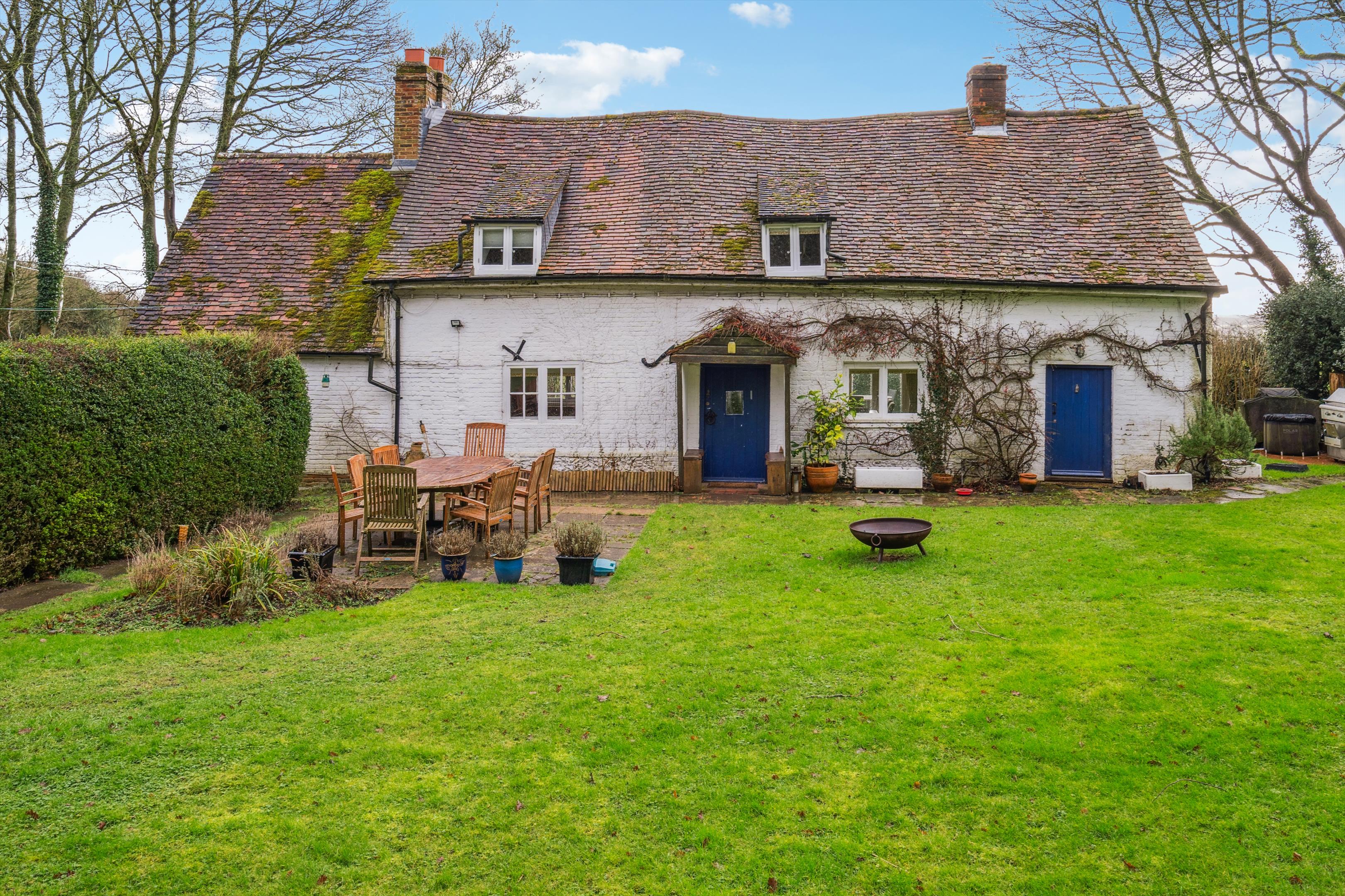 4 bedroom detached house for sale 0