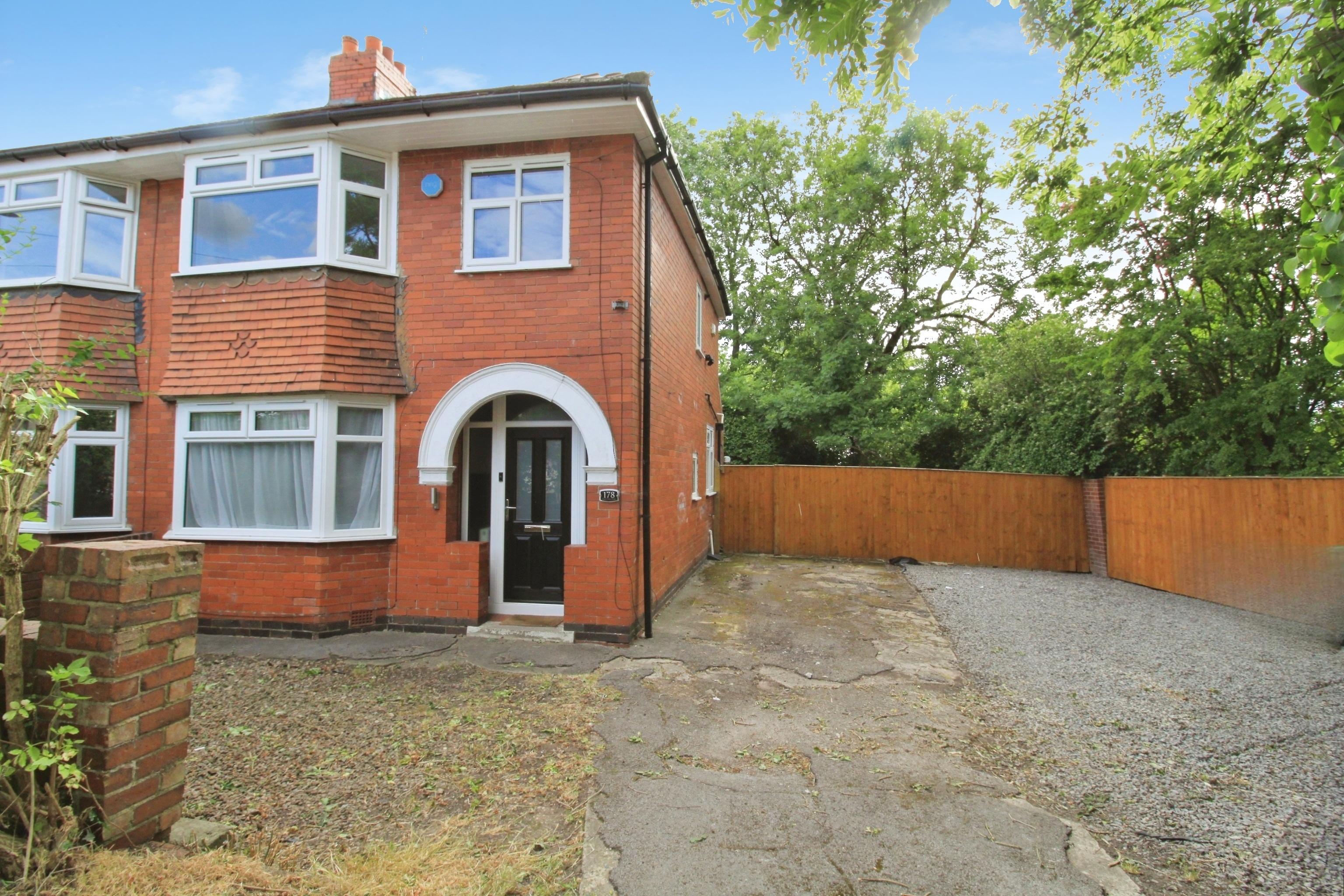 178, Tang Hall Lane, York photo 4